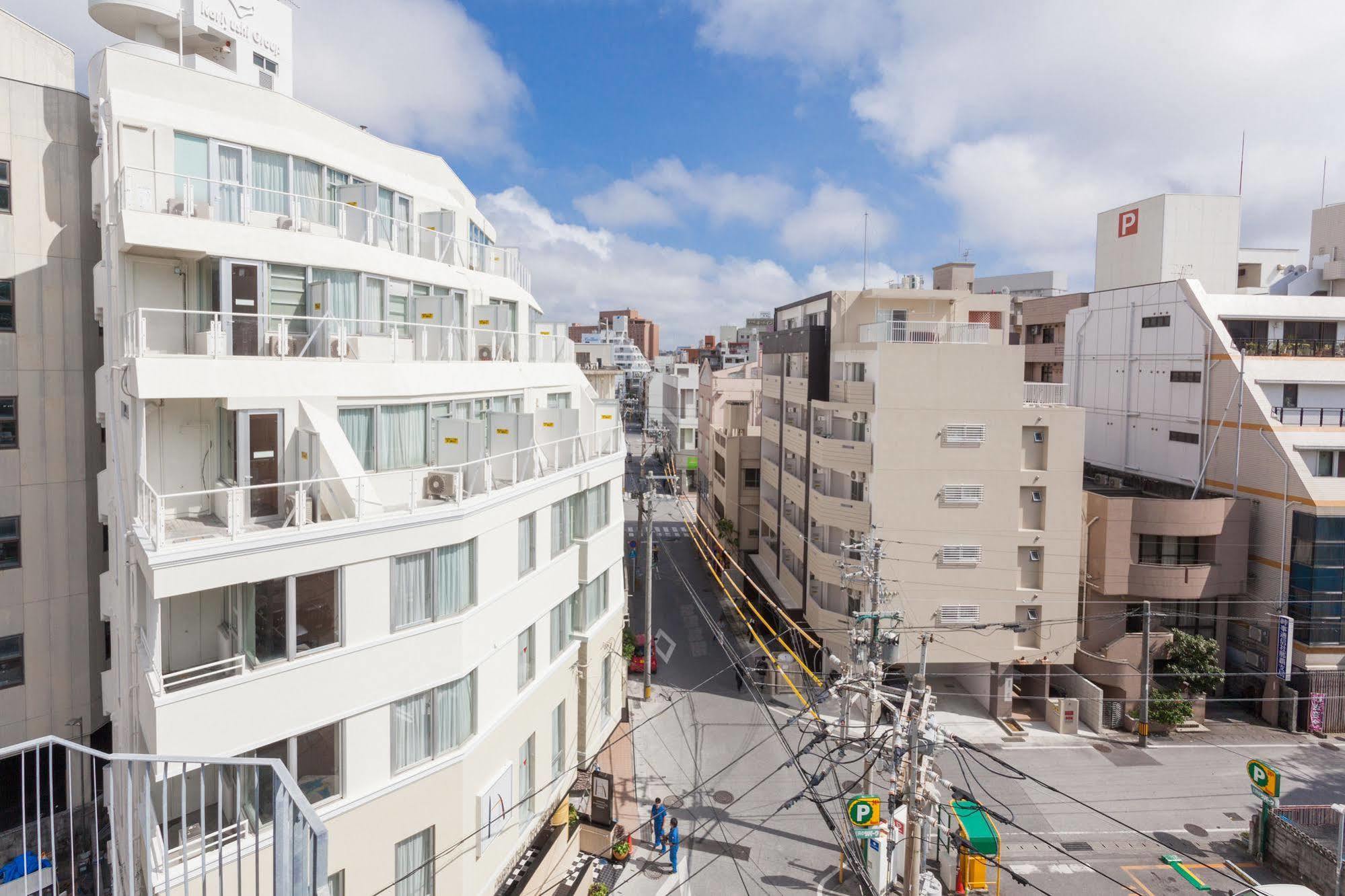 Hôtel Okinawa Kariyushi Lch. Premium à Naha Extérieur photo